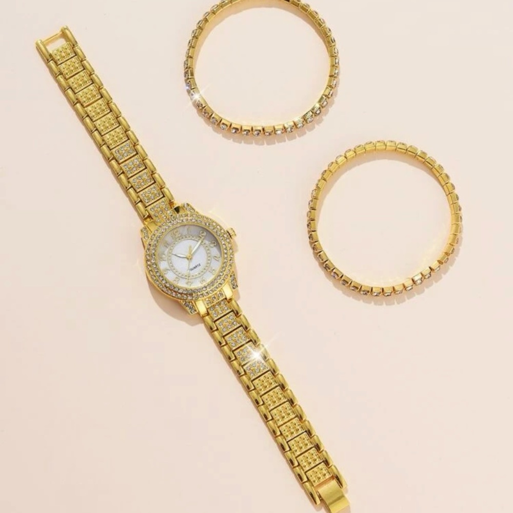 Watch Set - Picture 3 of 3
